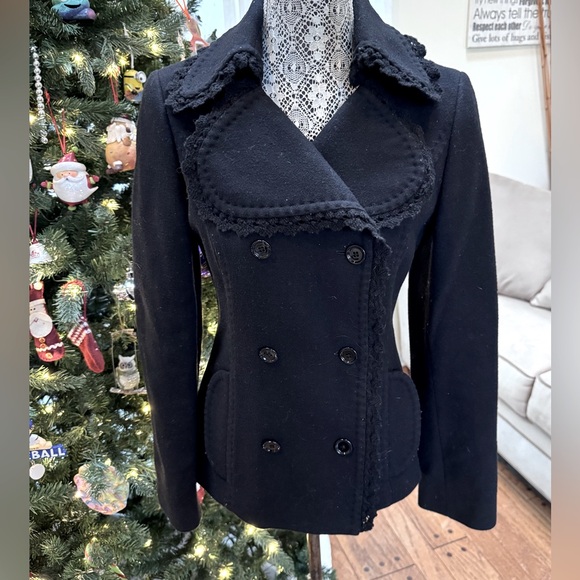 DOLCE & GABBANA COAT. Black vintage coat with leopard pattern on the inside. - Picture 2 of 8